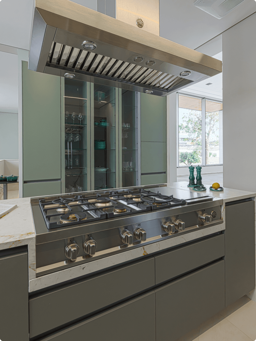 Rangetop e coifa Bertazzoni Master