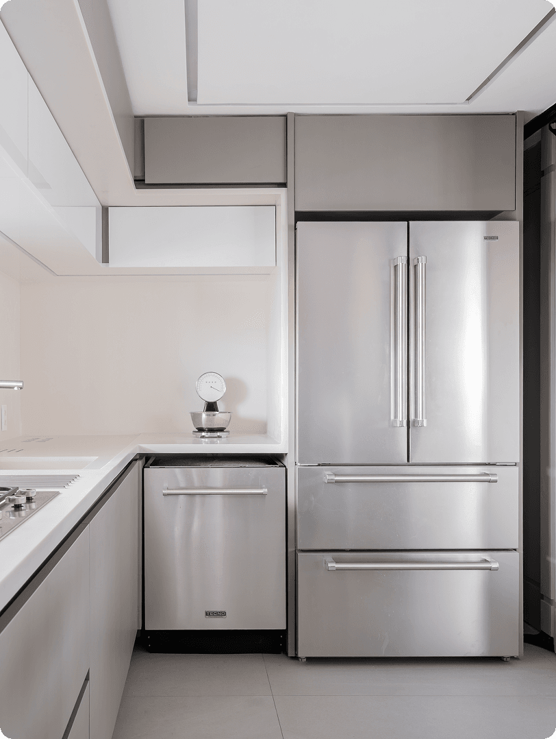 Refrigerador e lava-louças TECNO Professional integrados