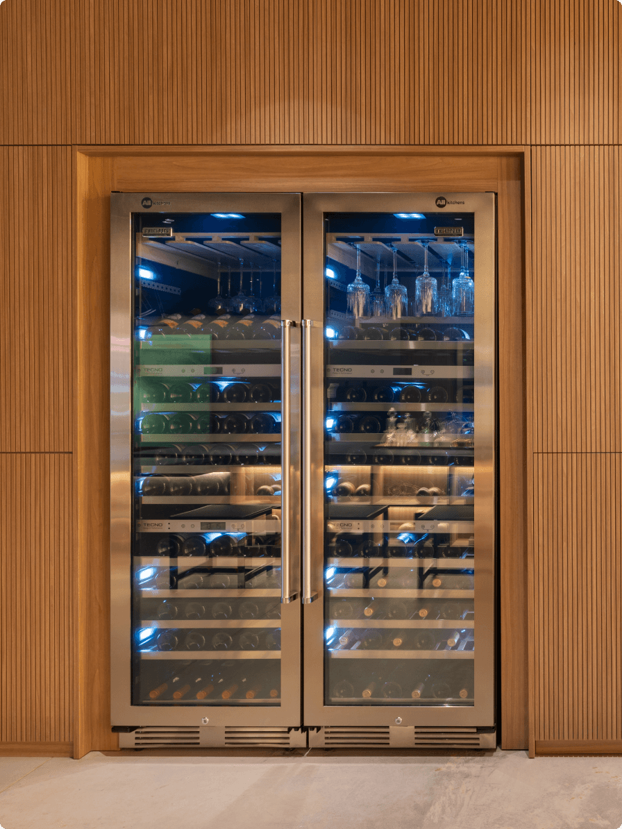 Conjuntos de adegas da marca TECNO
