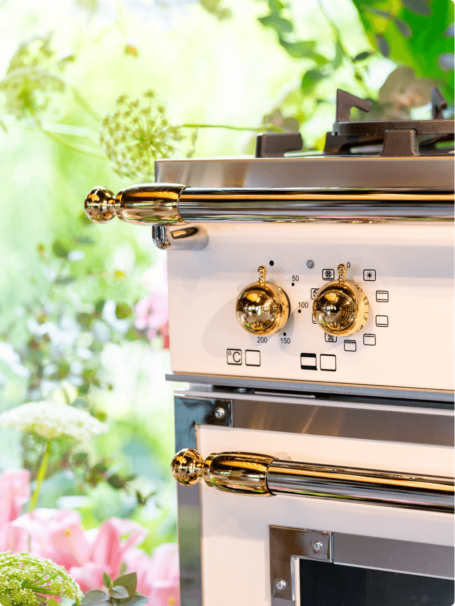 Detalhes do fogão Bertazzoni Heritage.