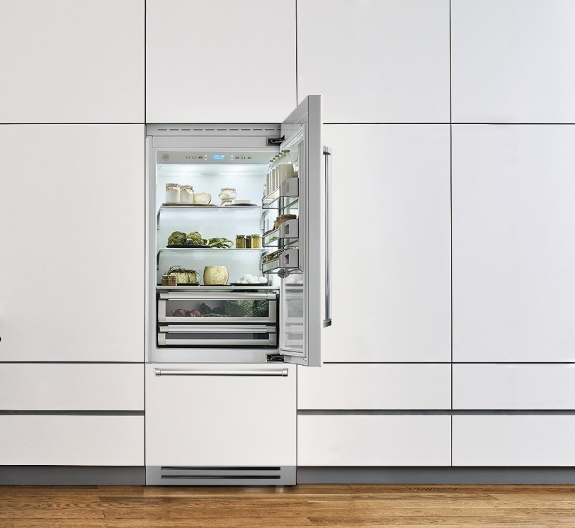 Refrigerador de embutir para revestir Bertazzoni REF90 PRR.
