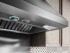 Design com Bordas Angulares: se integra com elegância aos mais diversos estilos de cozinha proporcionando eficiente remoção de gorduras e odores dos ambientes.
